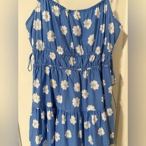 Women's Cinched Waist Midi Sundress -
Universal Thread Blue Floral S